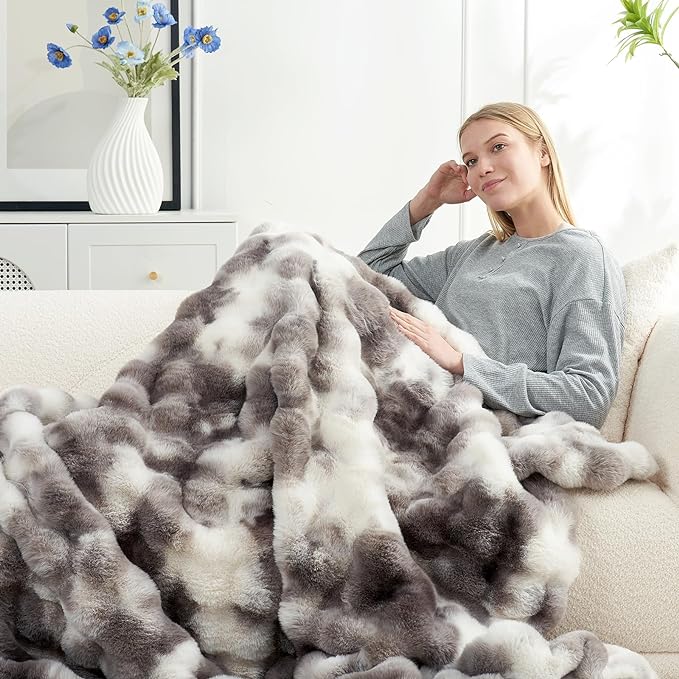 Cozy Bliss Faux Fur Throw Blanket for Couch, Fuzzy Soft Plush Thick Bubble Blanket for Sofa Bedroom Living Room, 50 * 60 Inches Tie-dye Taupe